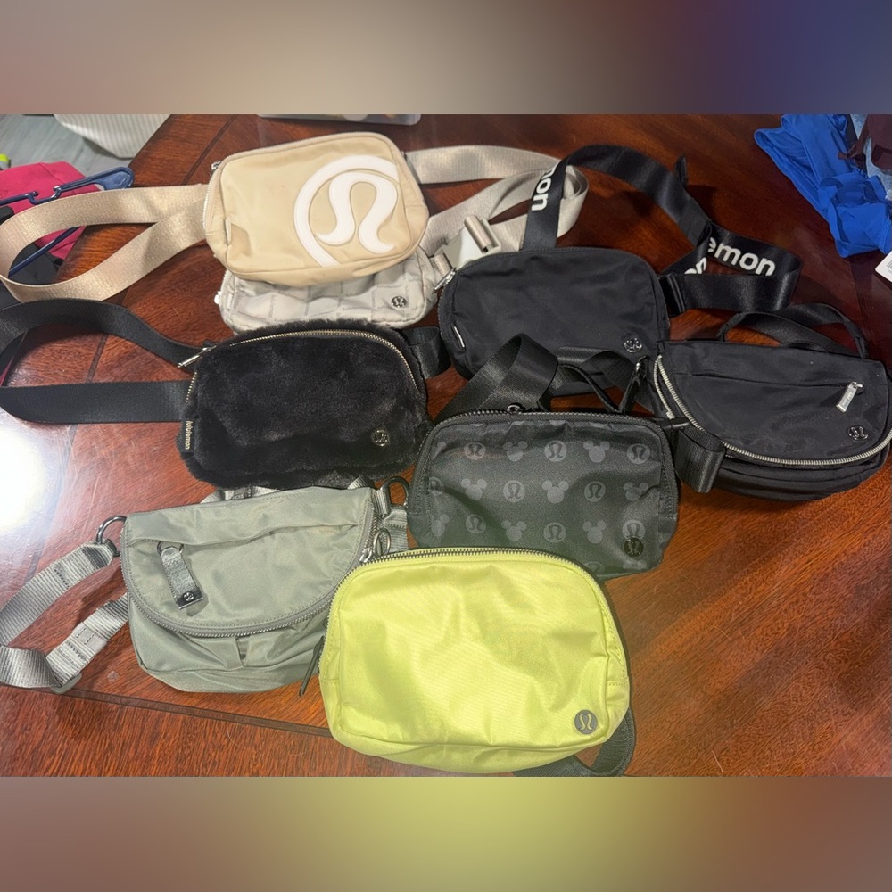 Lululemon and Other High End Items mystery box as well as GRAND GIVIE. READ BELO - Picture 4 of 15